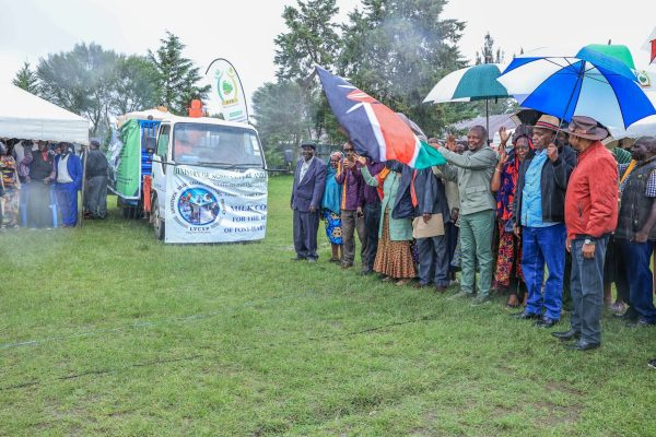 Nyeri dairy farmers boosted as gov’t hands over 12 bulk milk coolers to curb post-harvest loses