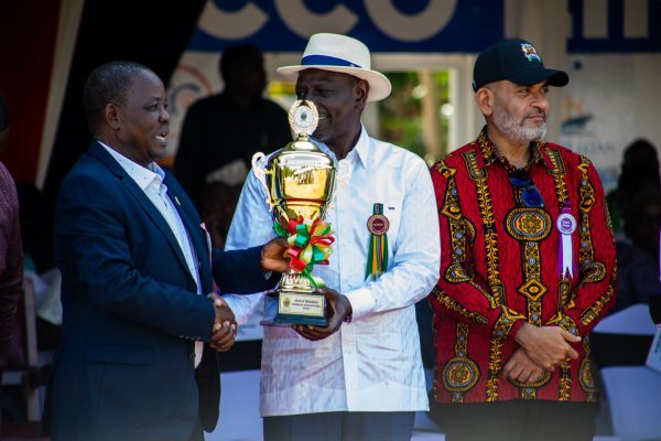 Bandari Sacco Board Chair, Ken Sungu, receiving award for Best Cooperative Movement ,Sacco Stand from President William Ruto at 2025 Mombasa ASK Show.