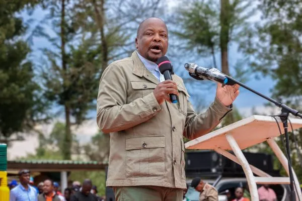 CS Kagwe orders tea factories to reject poor quality leaf